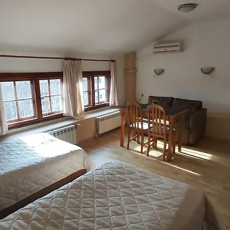 城堡旅馆 瓦爾納